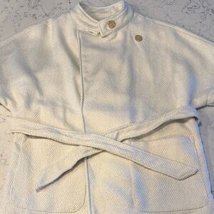 Elegant Cream Belted Cape by Sanctuary Size M Brand New 🆕 with Tags 🏷️